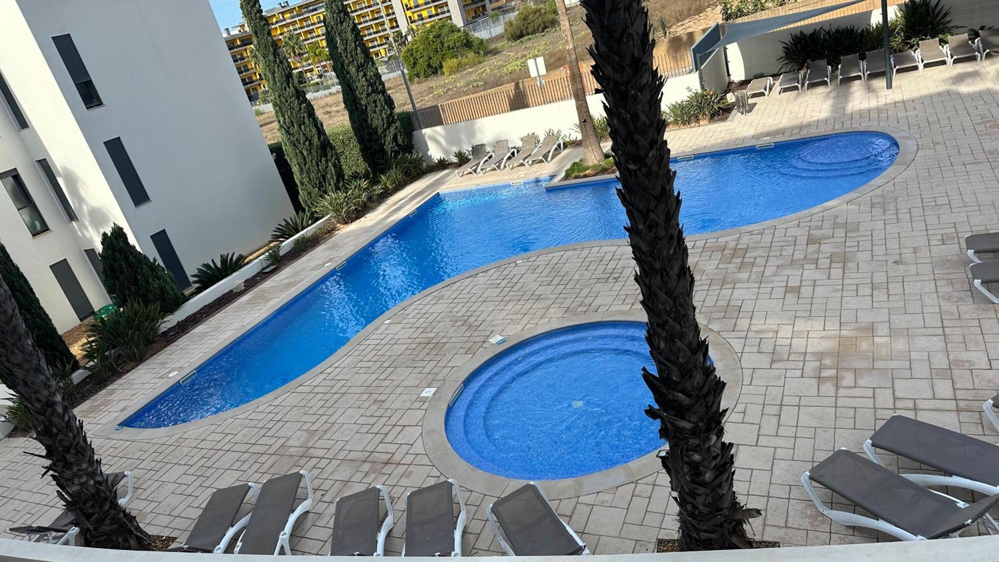 Cavalo Preto Beach Resort Quarteira Luaran gambar
